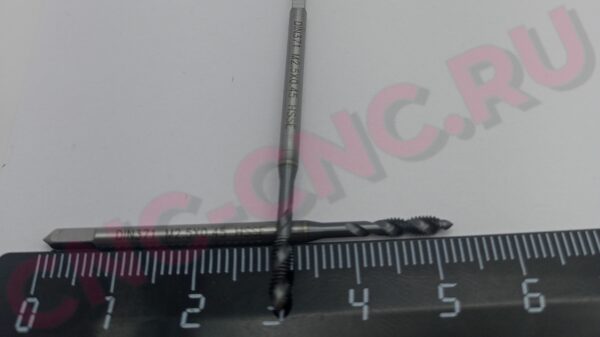 Метчик М2.5x0.45 машинный спиральный DIN371 HSSE TiCN