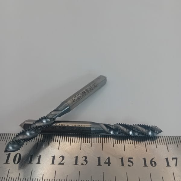 Метчик m6*1