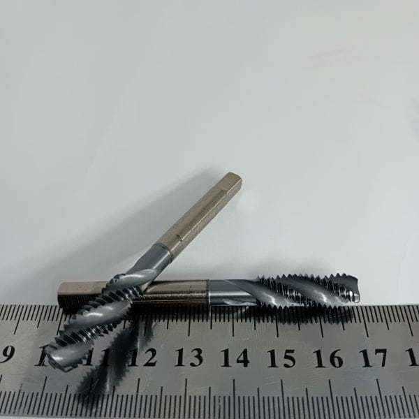 Метчик m8*1.25