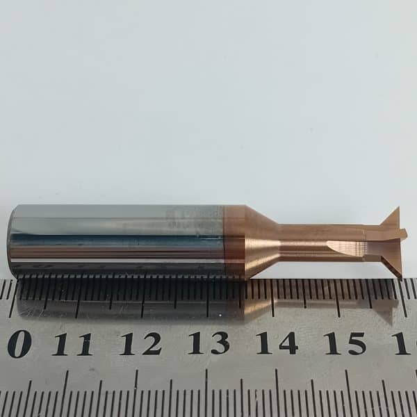 Твердосплавная фреза "Ласточкин хвост" D12x6x15x60x4F 45° Do