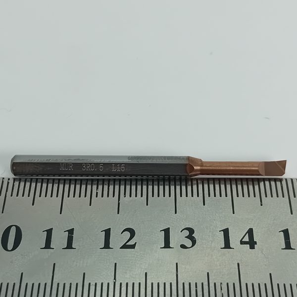 MUR 3 R0.05 L15 минирезец для продольного растачивания