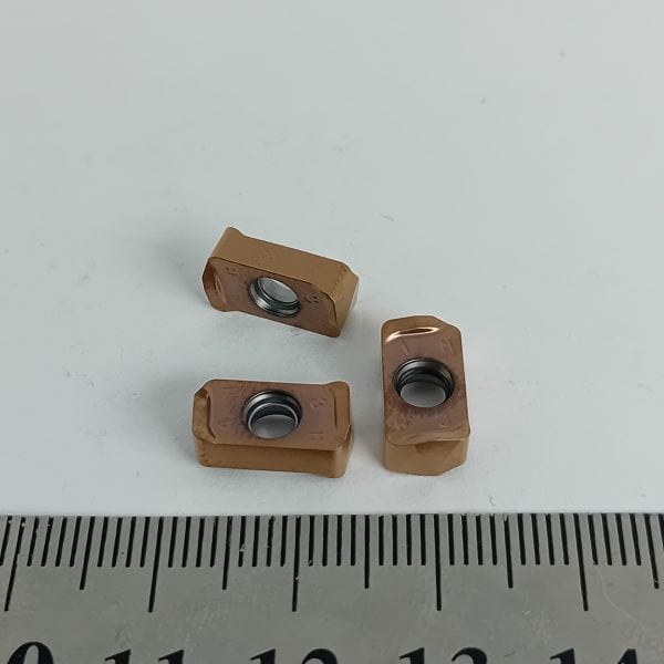 Пластина фрезерная LOGU030310ER MM S900